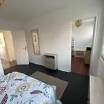 Des Falaises Apartament