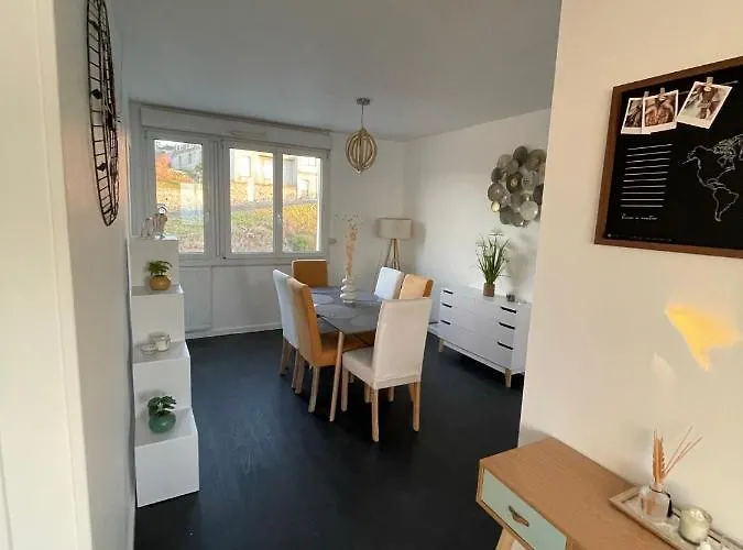 Des Falaises Apartment *